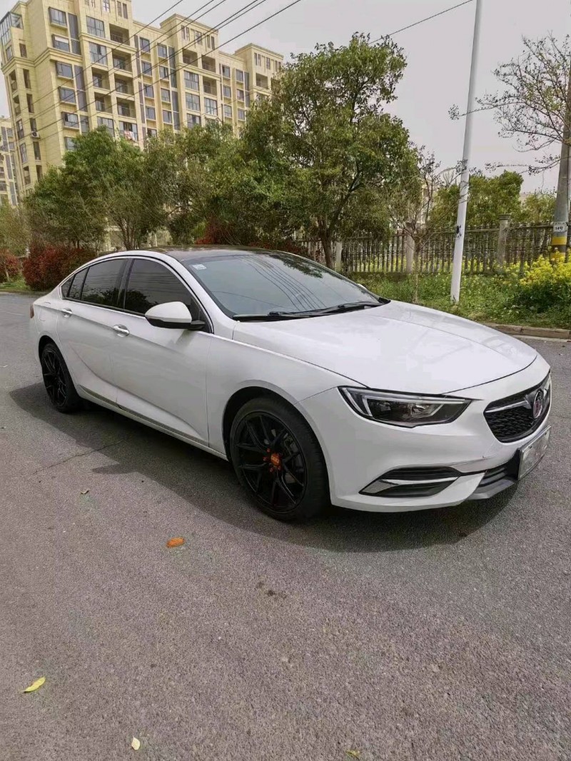 常州19年别克君威4