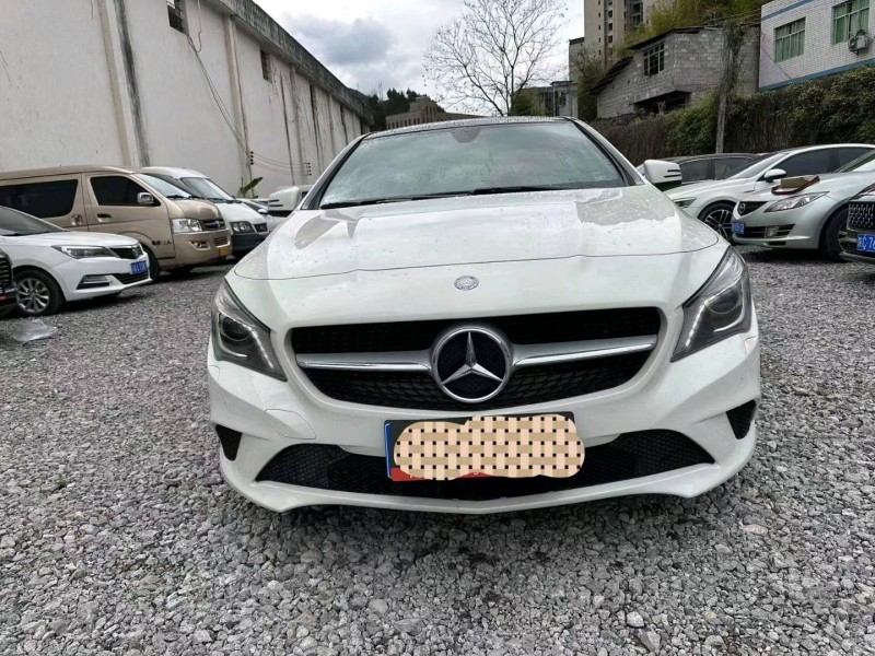 重庆15年奔驰GLA3