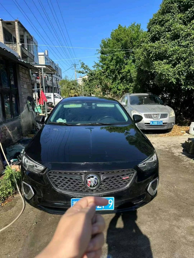 嘉兴19年别克君威1