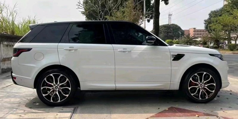 东莞21年路虎揽胜运动9