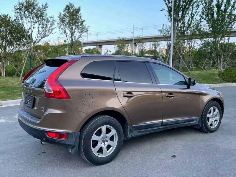 嘉兴12年沃尔沃XC604