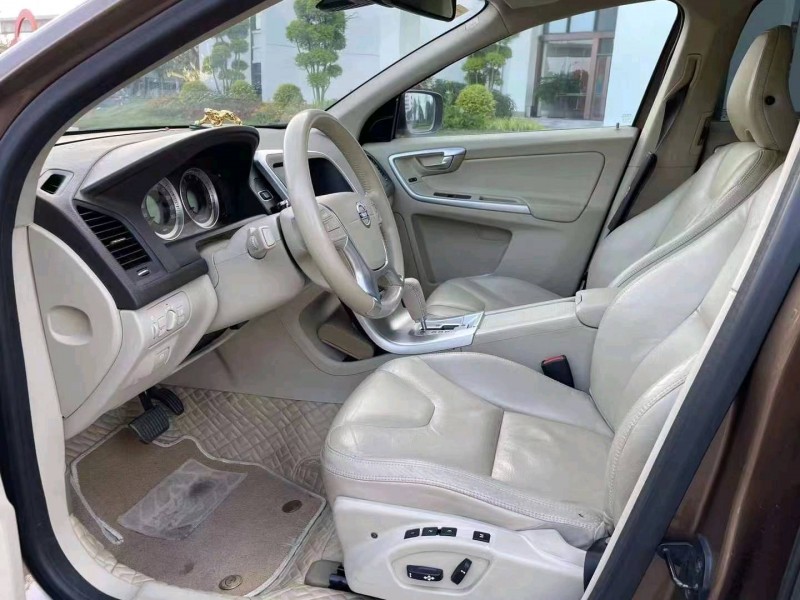 嘉兴12年沃尔沃XC605