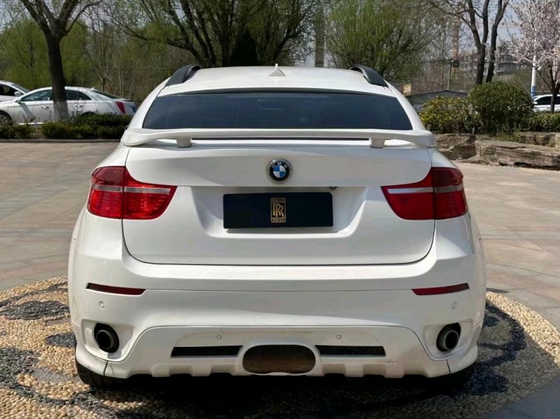 东营11年宝马X62