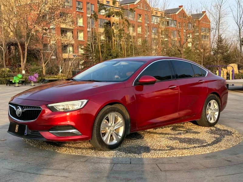 东营18年别克君威2