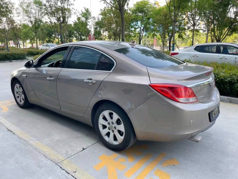 淄博13年别克君威8