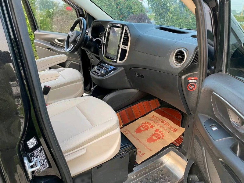 徐州20年奔驰威霆5