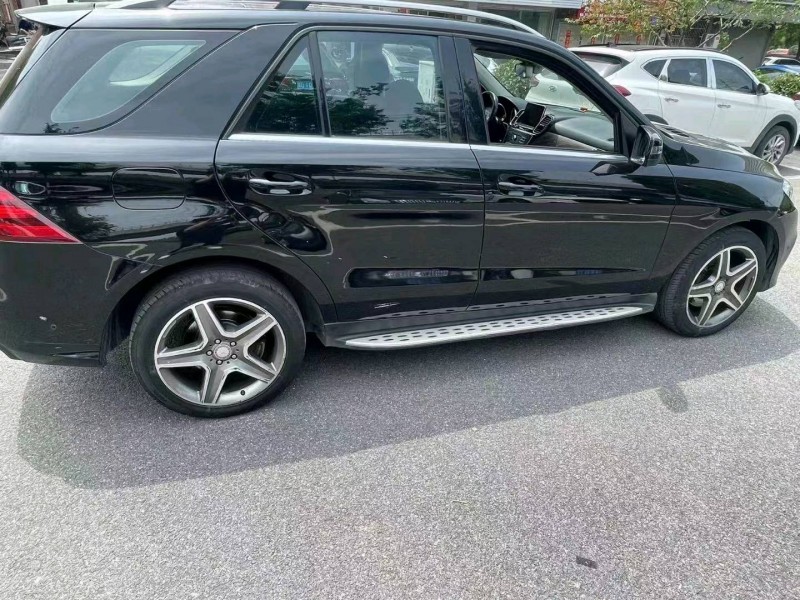 嘉兴16年奔驰GLE3