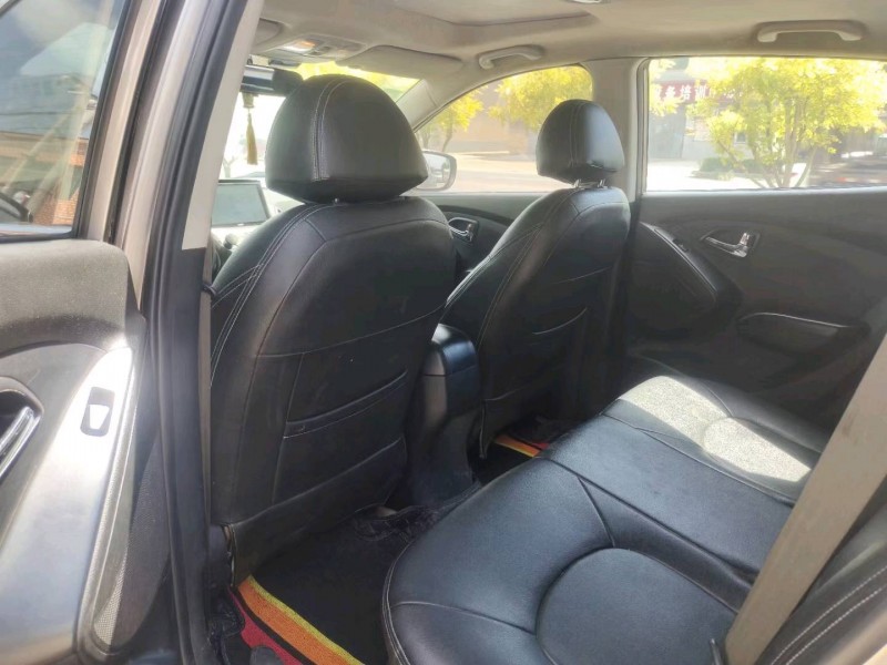 保定13年现代ix358