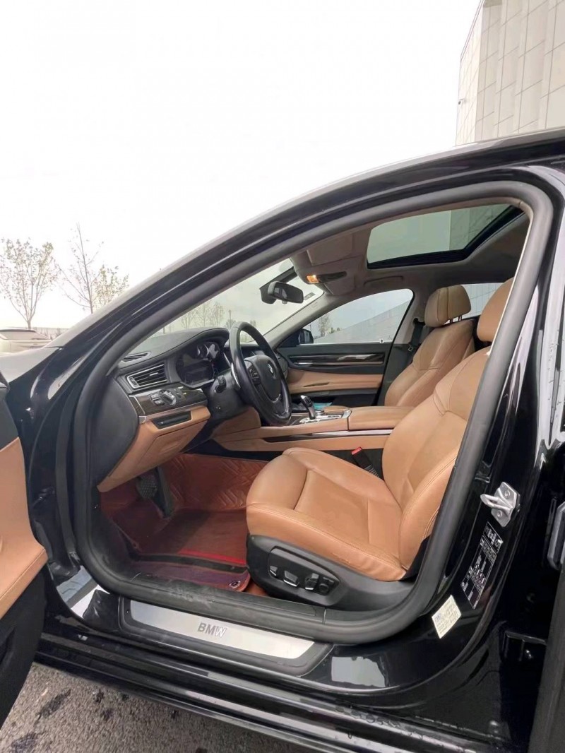保定14年宝马7系5