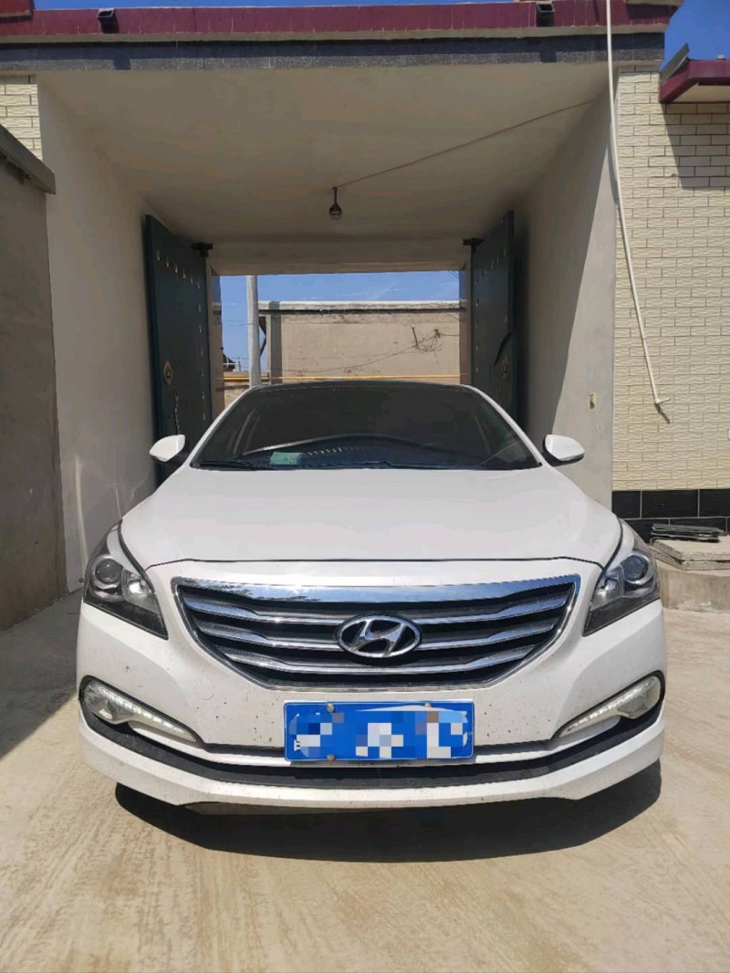 保定17年现代名图1