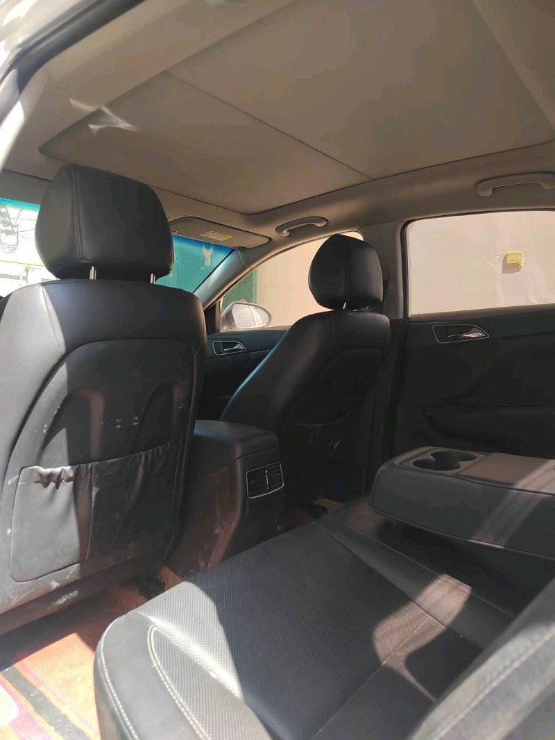 保定17年现代名图4