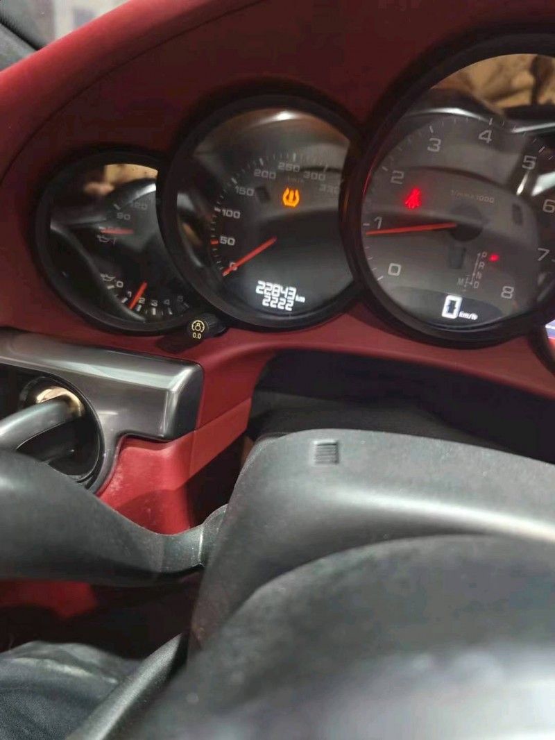 嘉兴19年保时捷9118