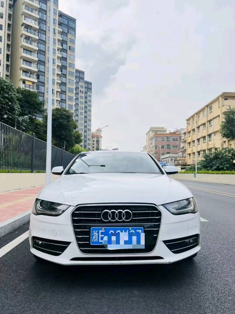 东莞15年奥迪A4L1
