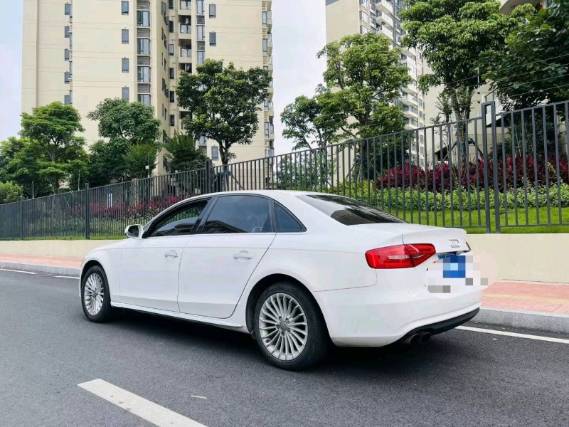 东莞15年奥迪A4L8