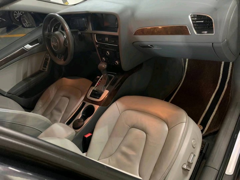 成都15年奥迪A4L9