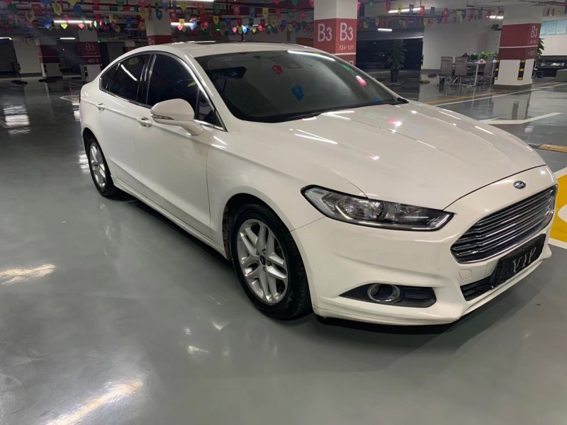 成都16年福特蒙迪欧2