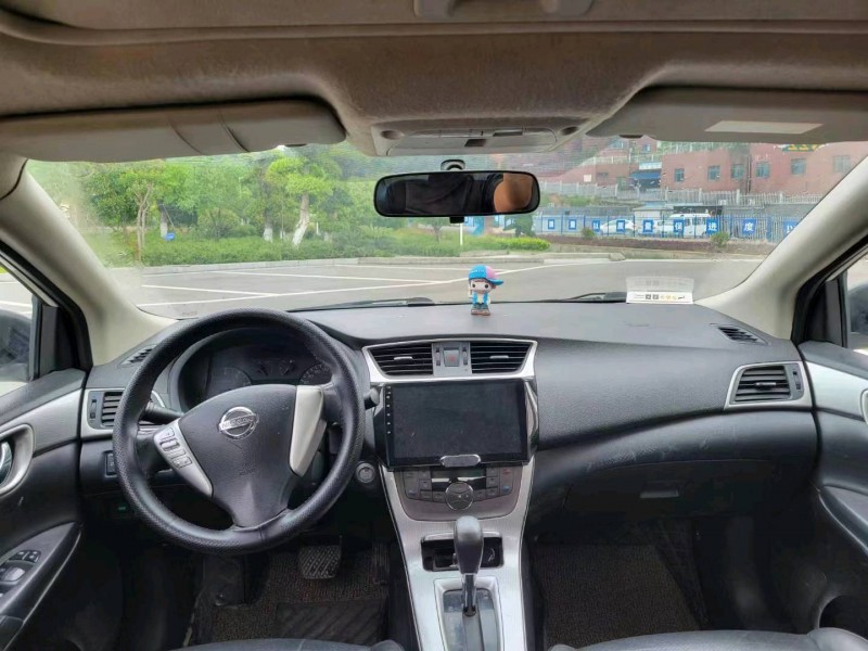 潍坊16年日产轩逸4