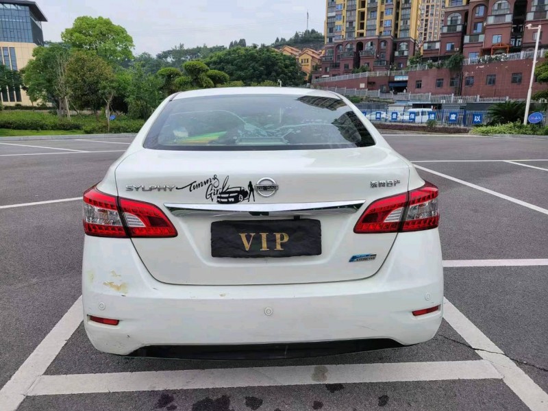 潍坊16年日产轩逸8