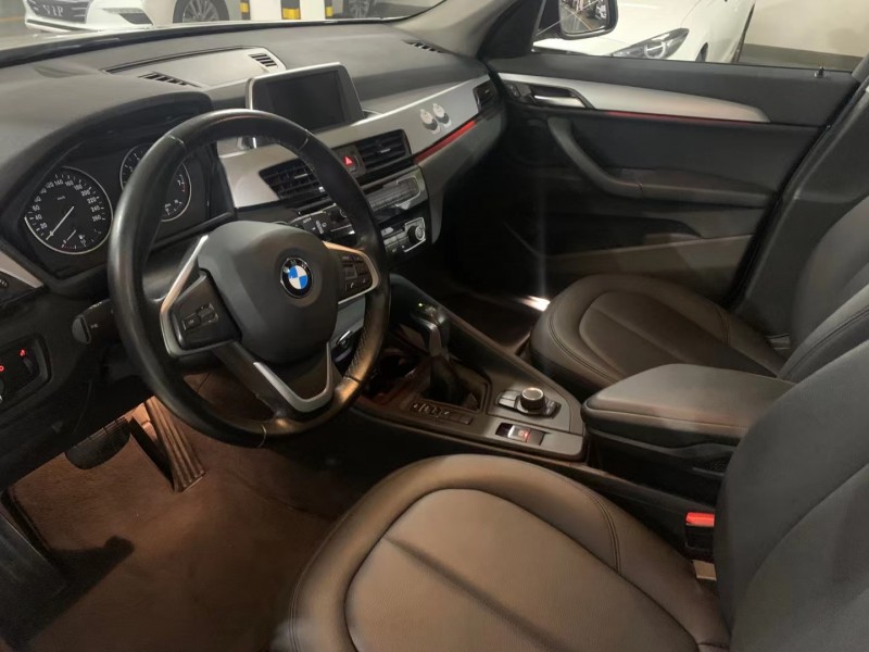 成都17年宝马X16