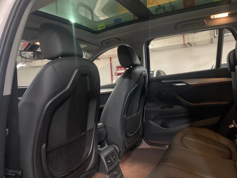 成都17年宝马X18