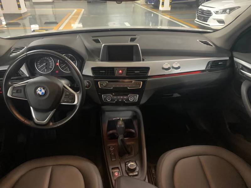 成都17年宝马X17