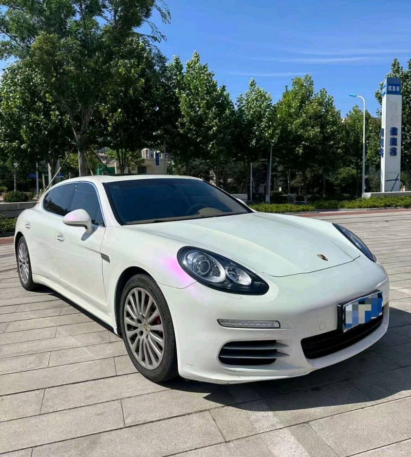 东营15年保时捷帕拉梅拉2