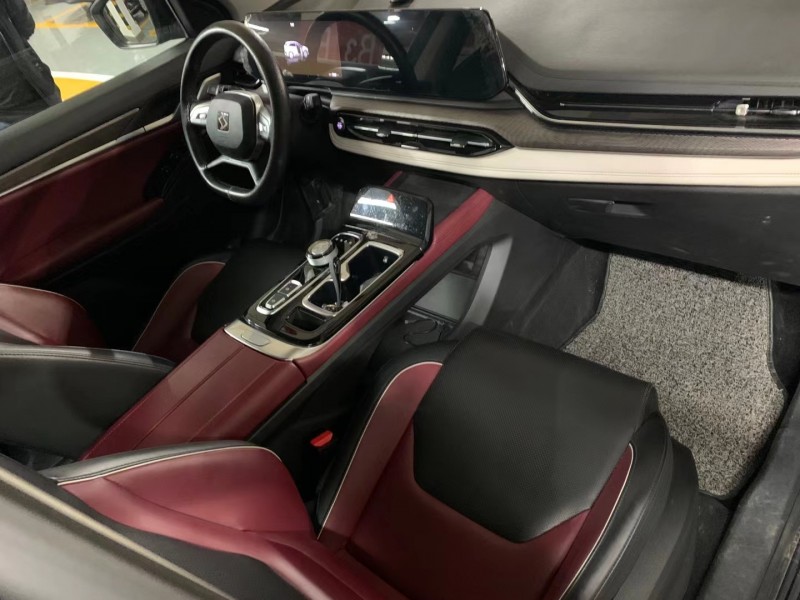 成都21年江淮思皓QX9