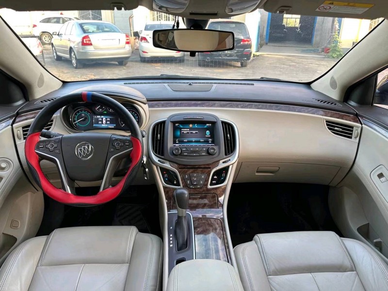 潍坊14年别克君越9