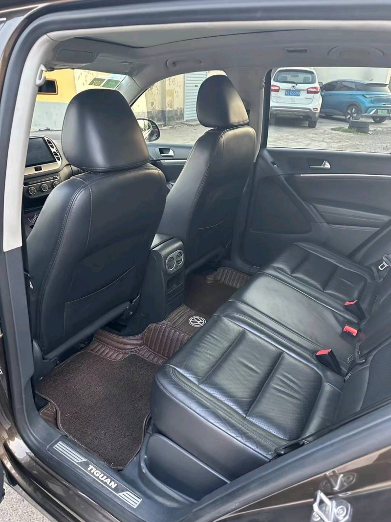 潍坊16年大众途观4