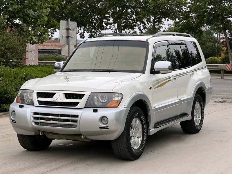 潍坊08年三菱帕杰罗2