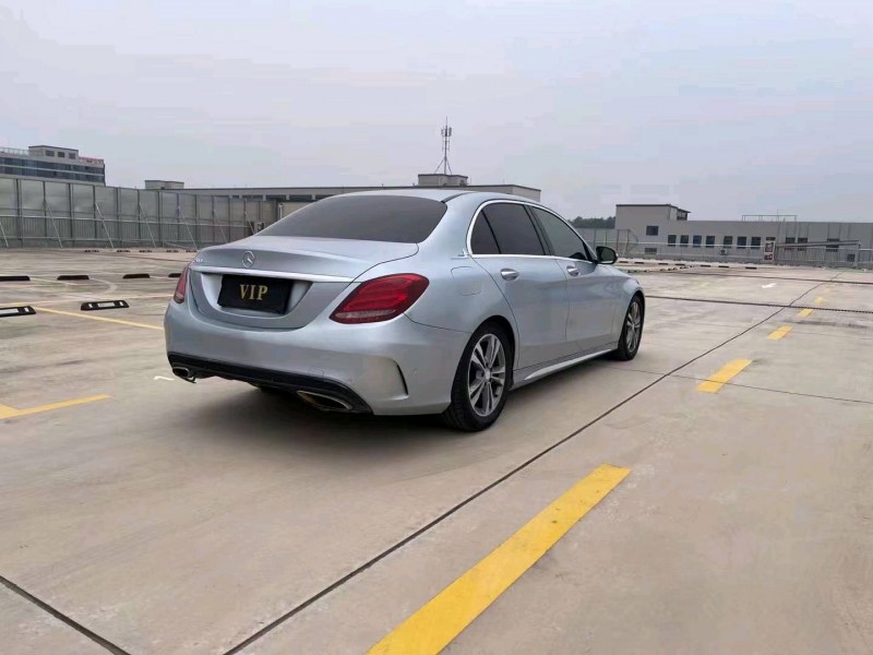 嘉兴15年奔驰C8