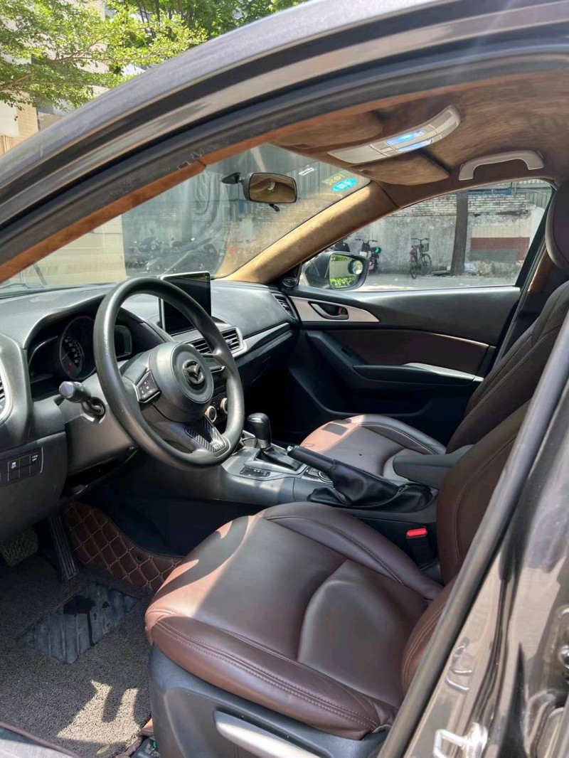 佛山17年马自达昂克赛拉5