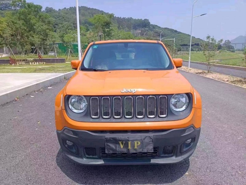 汕头17年Jeep自由侠1