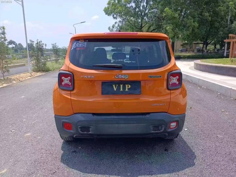 汕头17年Jeep自由侠2