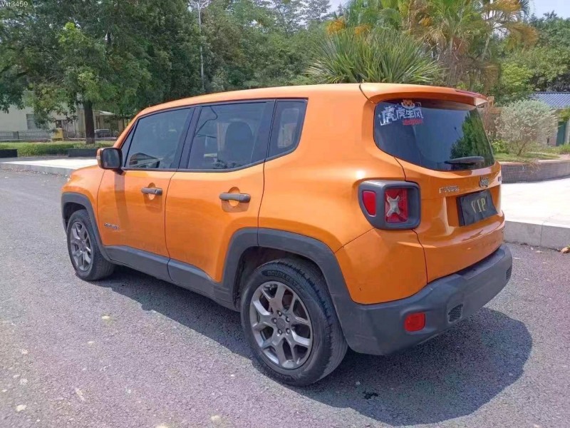 汕头17年Jeep自由侠4