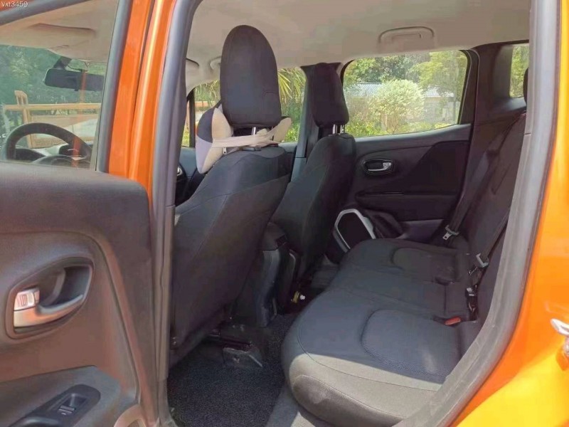 汕头17年Jeep自由侠7