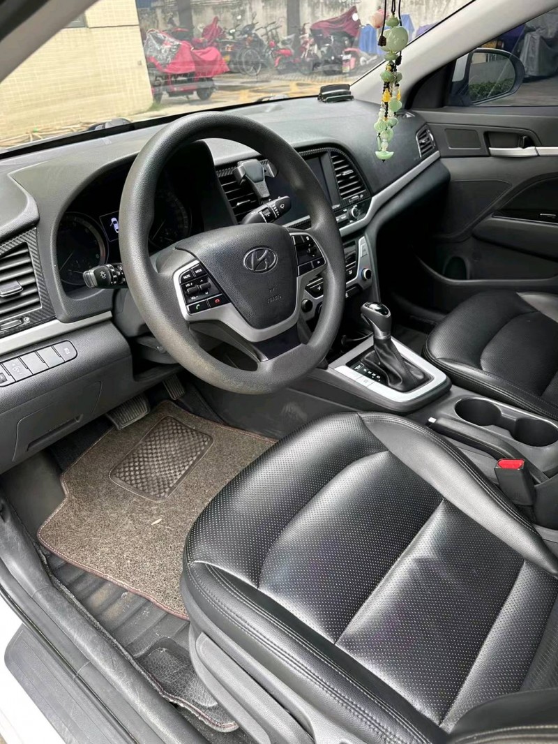 佛山17年现代领动5