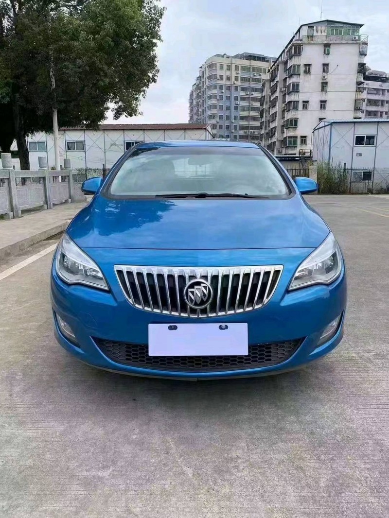 珠海14年别克英朗1