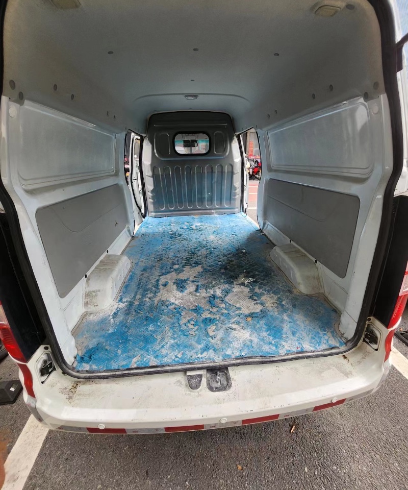 嘉兴23年瑞驰EC35新能源6