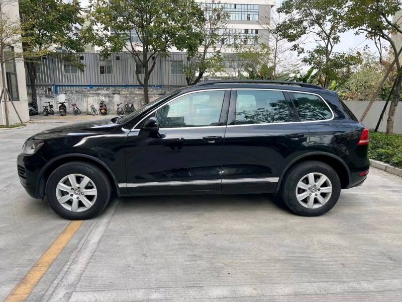 佛山12年大众途锐4