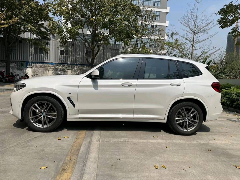 佛山19年宝马X34