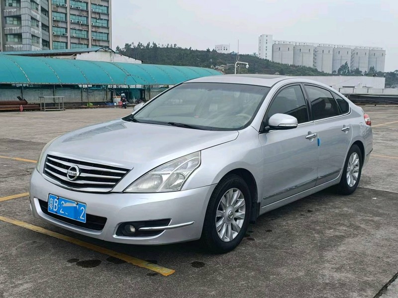 东莞09年日产天籁2