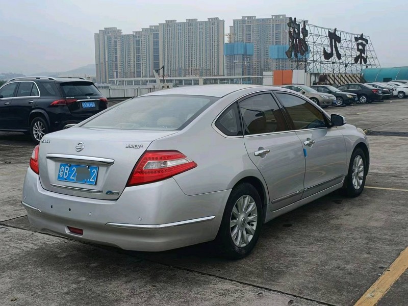 东莞09年日产天籁7