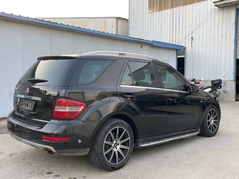 嘉兴11年奔驰ML7