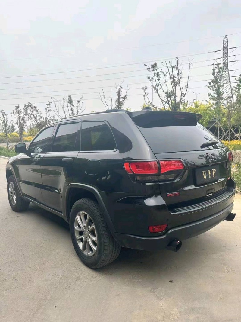 烟台15年Jeep大切诺基5