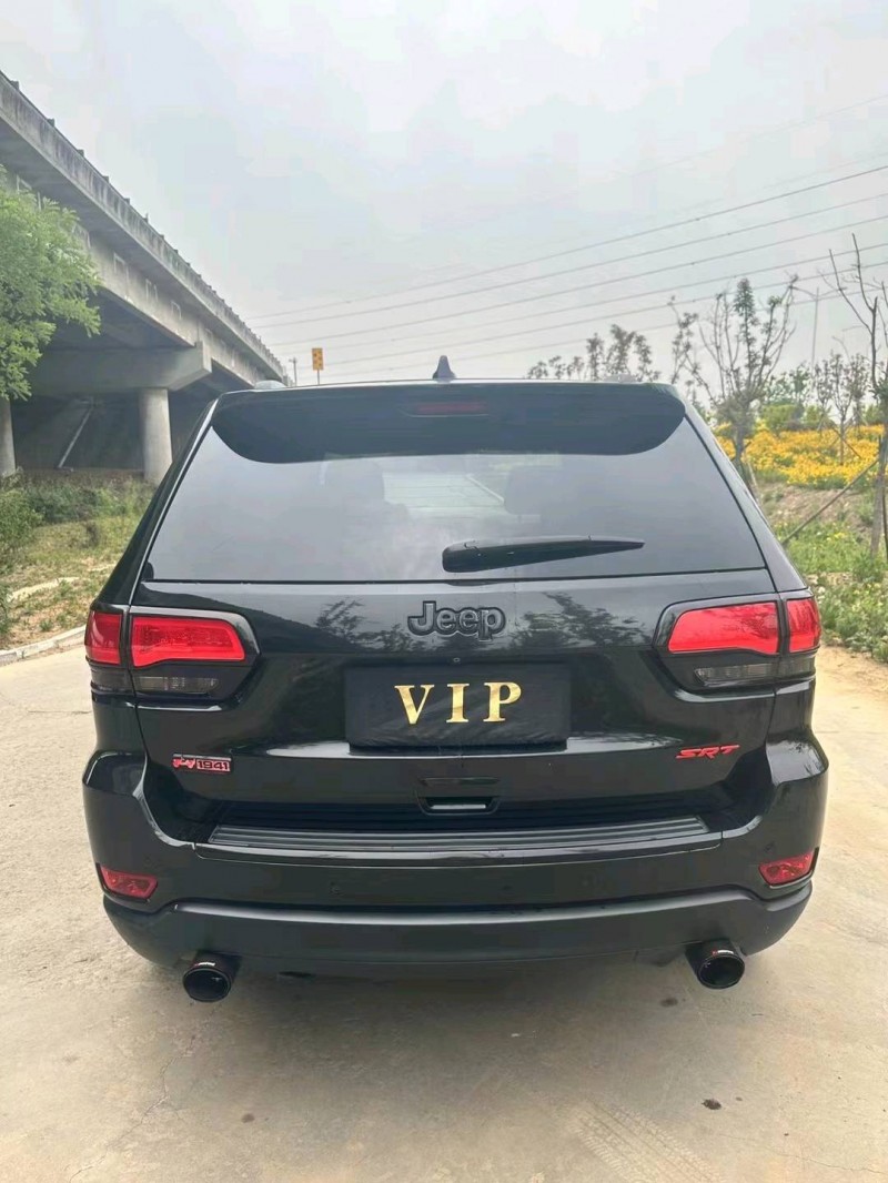 烟台15年Jeep大切诺基9