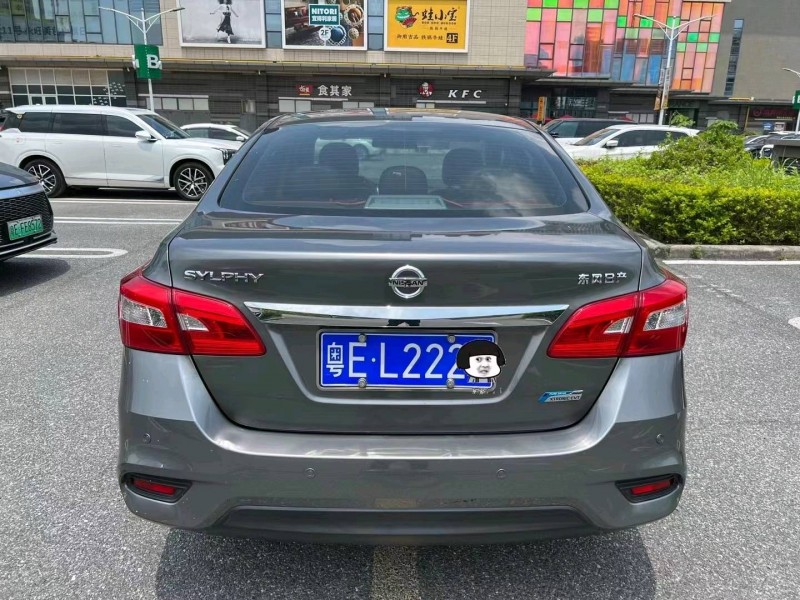 广州18年日产轩逸9