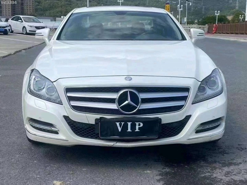 珠海13年奔驰CLS1