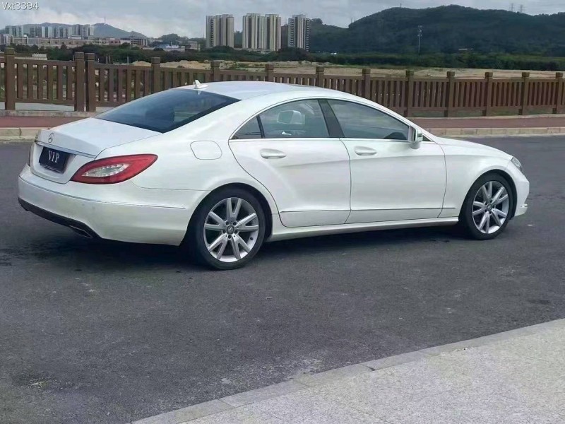 珠海13年奔驰CLS6