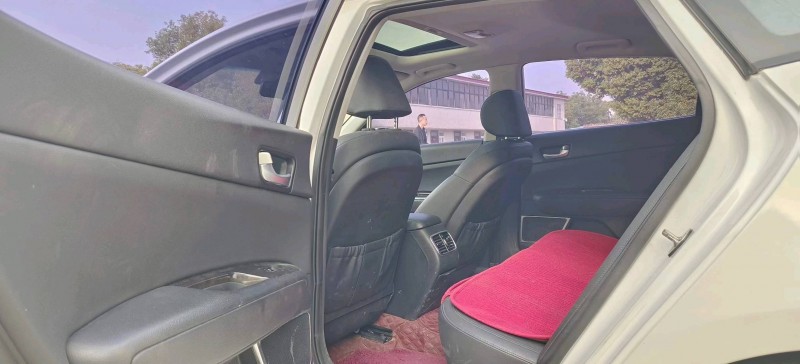 平顶山15年起亚K58